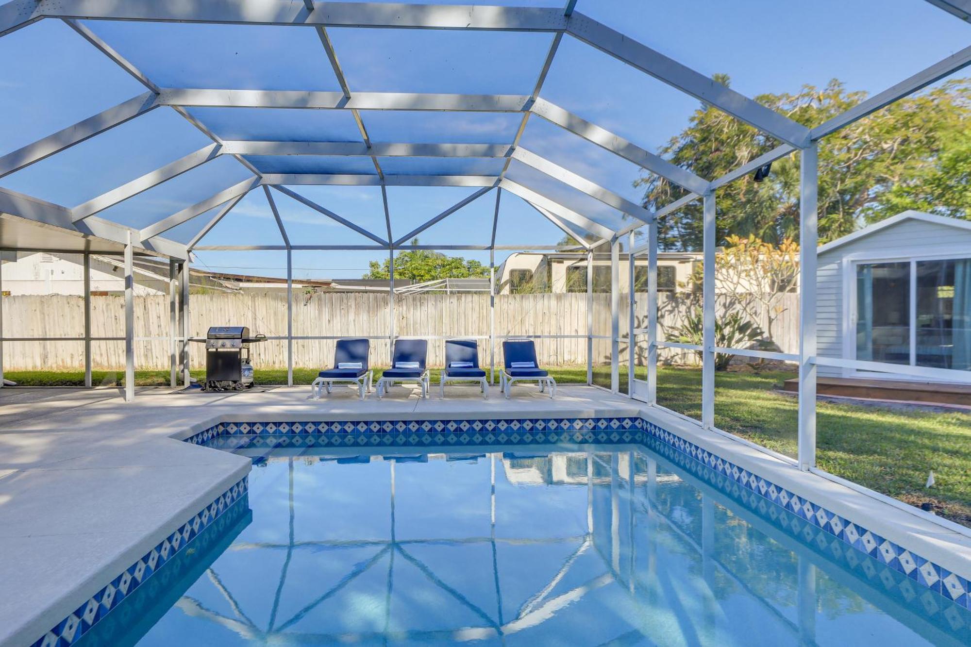 Pet-Friendly Bradenton Home Lanai With Heated Pool! Exterior photo